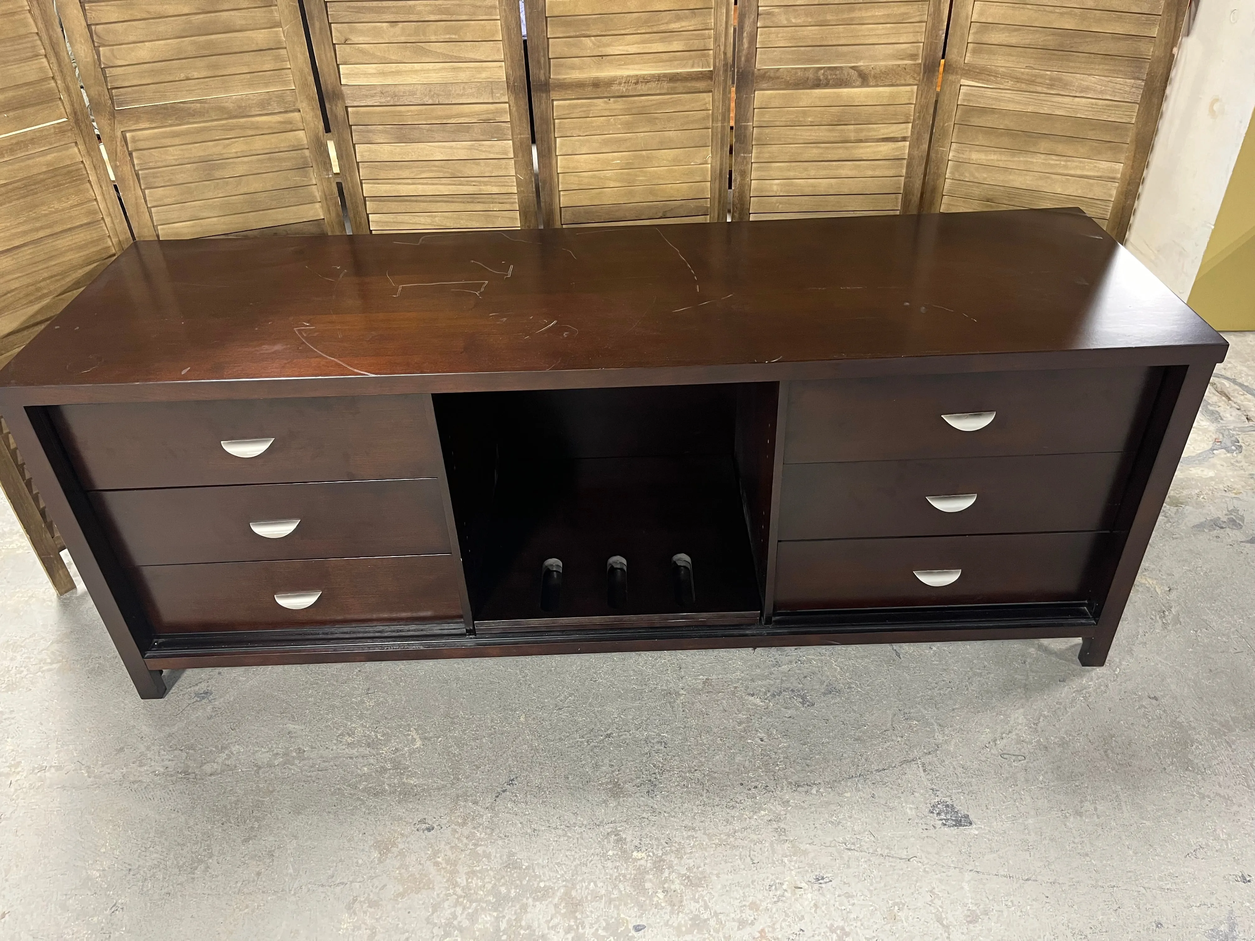 Abbystone Living Credenza