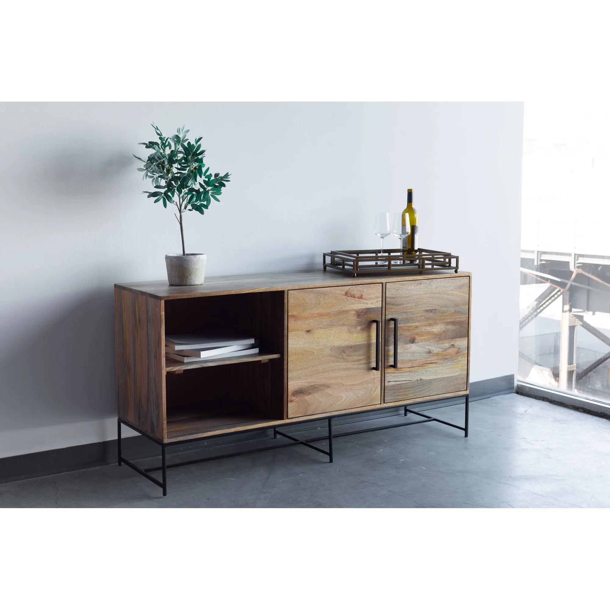 Colvin Media Console