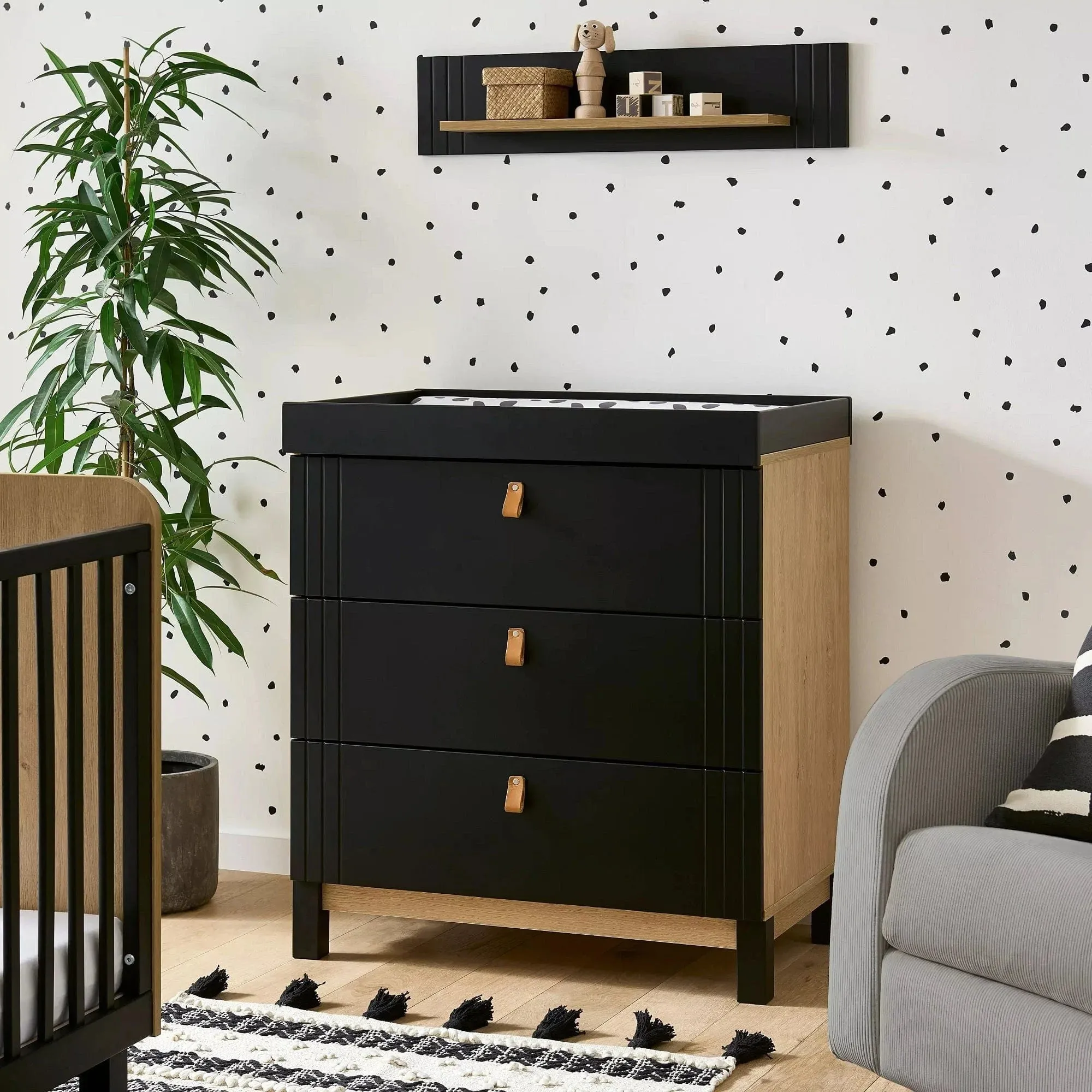 Cuddleco Rafi Dresser Changer - Oak/Black