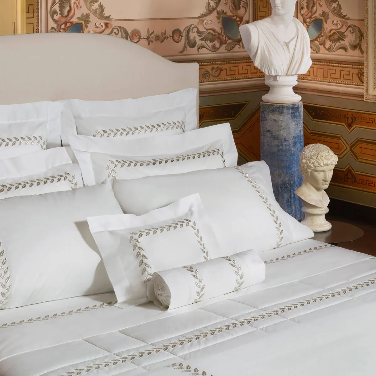 'Federico' Bedspreads by Pratesi