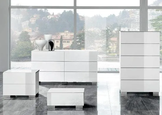 Giordano Dresser