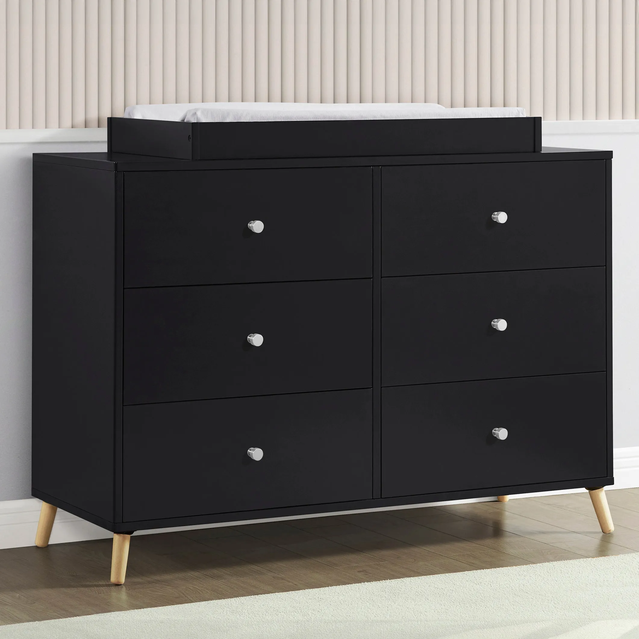 Jordan 6 Drawer Dresser with Interlocking Drawers