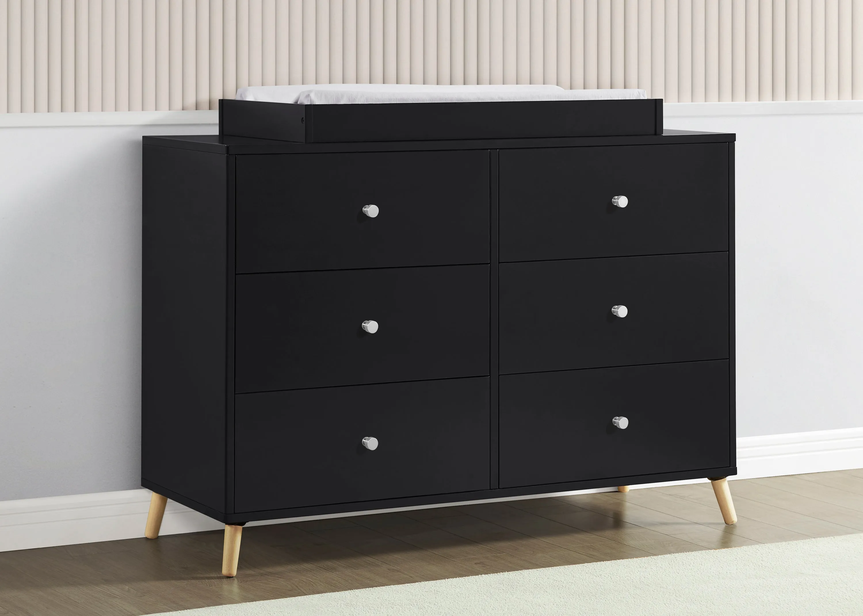 Jordan 6 Drawer Dresser with Interlocking Drawers