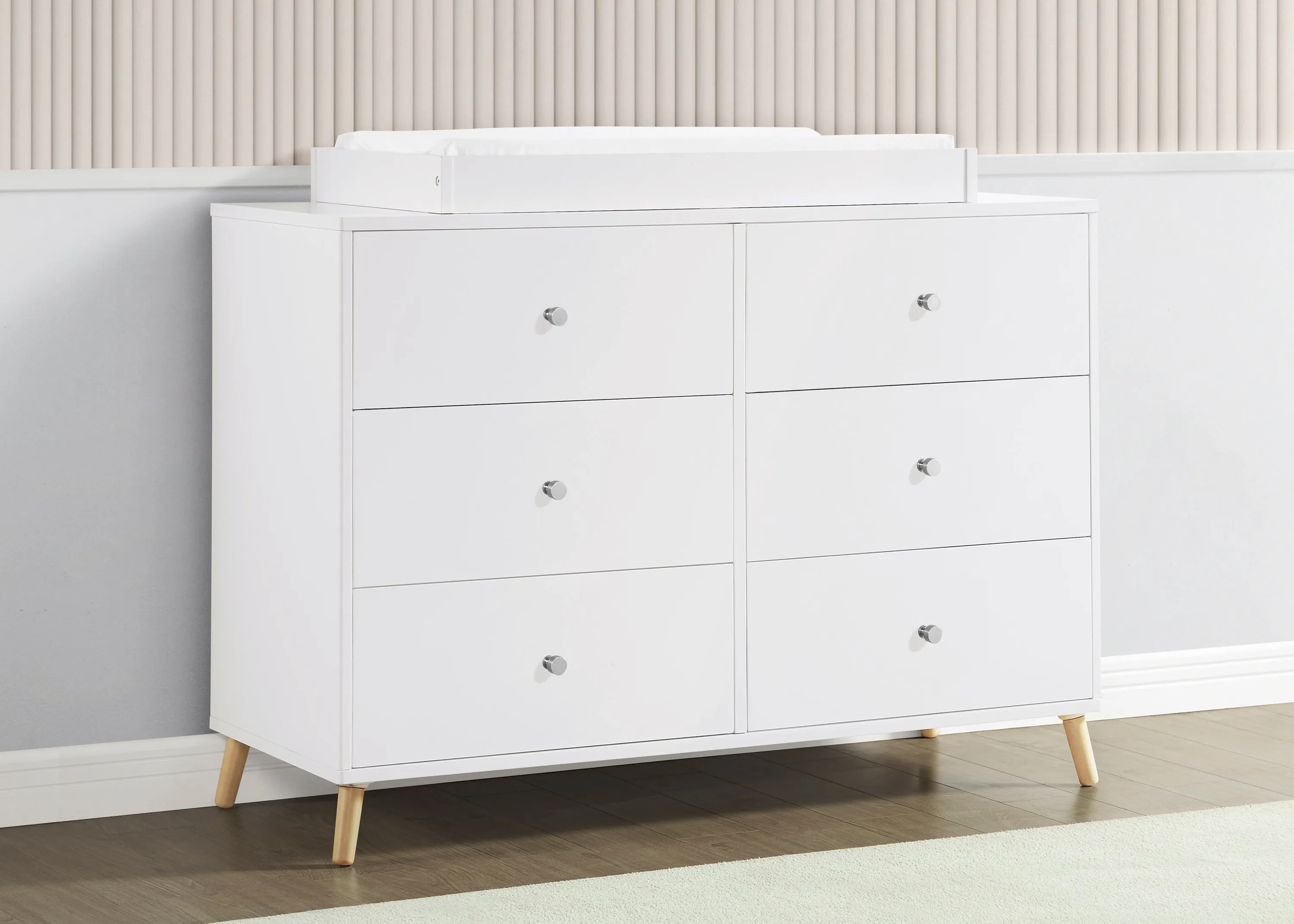 Jordan 6 Drawer Dresser with Interlocking Drawers