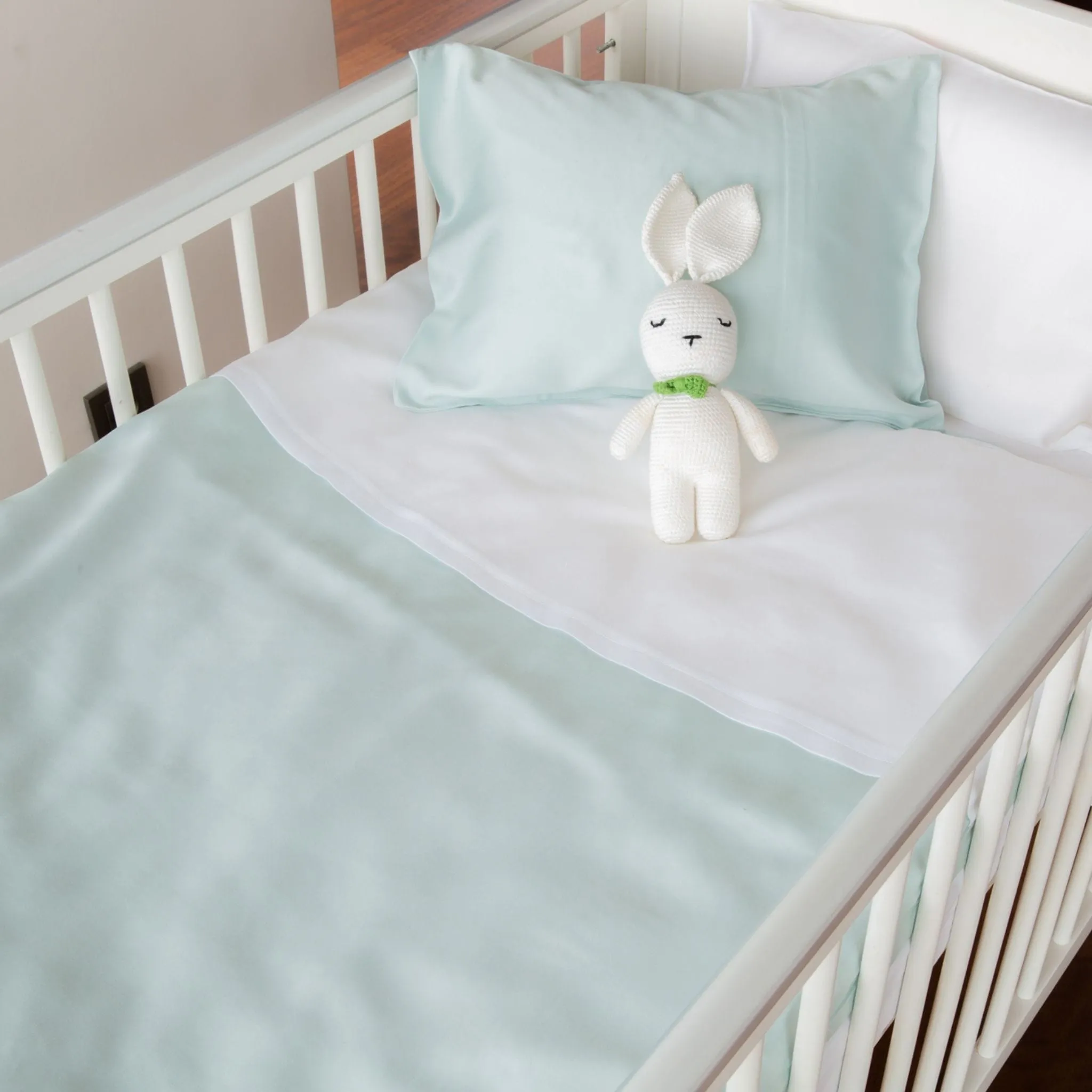 Minty 100% Organic & Bamboo Cot Bedding Set - 70cmx140cm