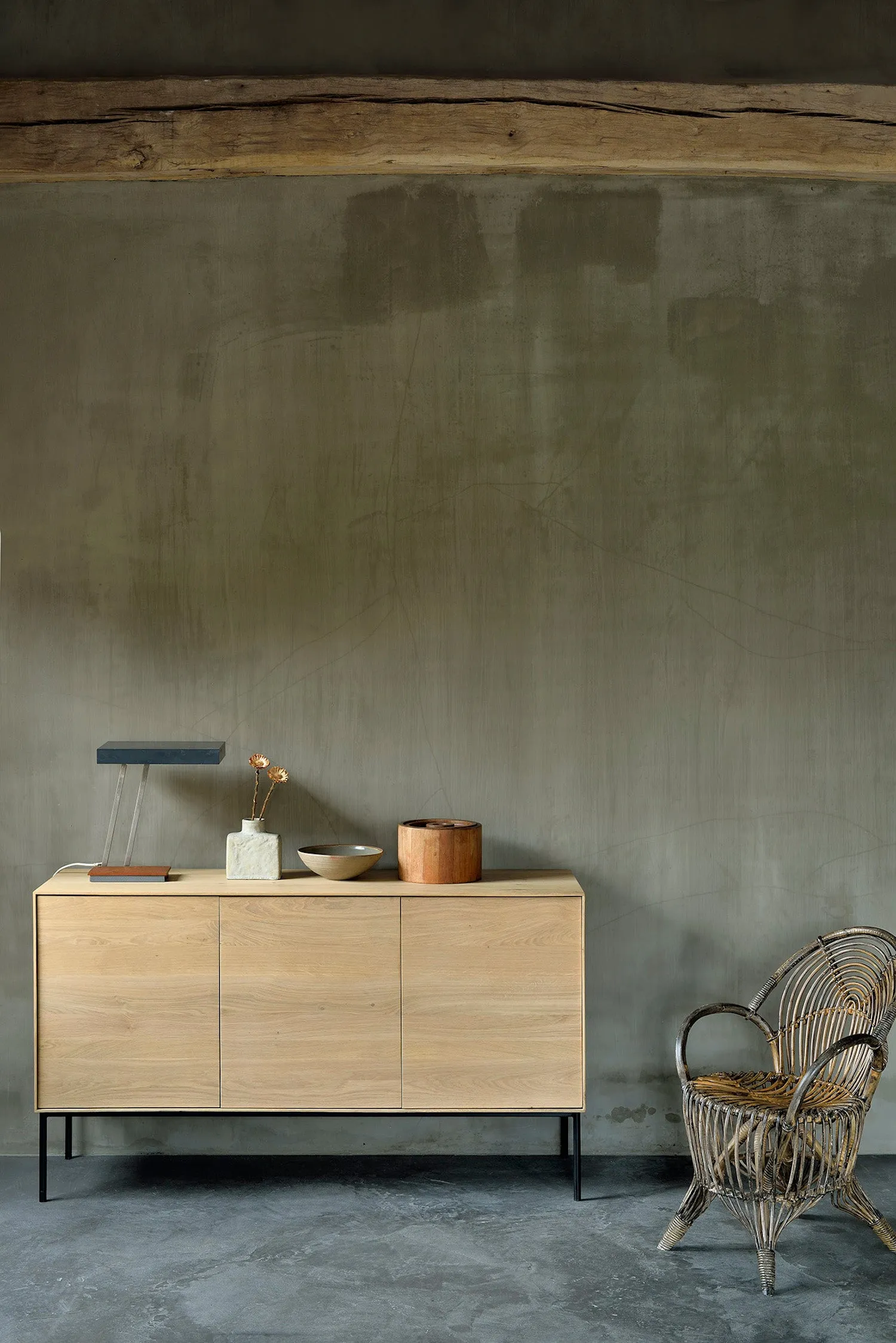 Oak Whitebird Sideboard - Varnished